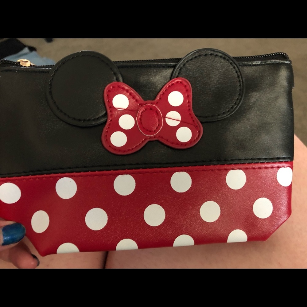 Minnie Mouse wallet/ purse (brand new)